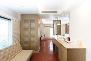 Studiosuite | Minibar, Zimmersafe, Schreibtisch, kostenloses WLAN