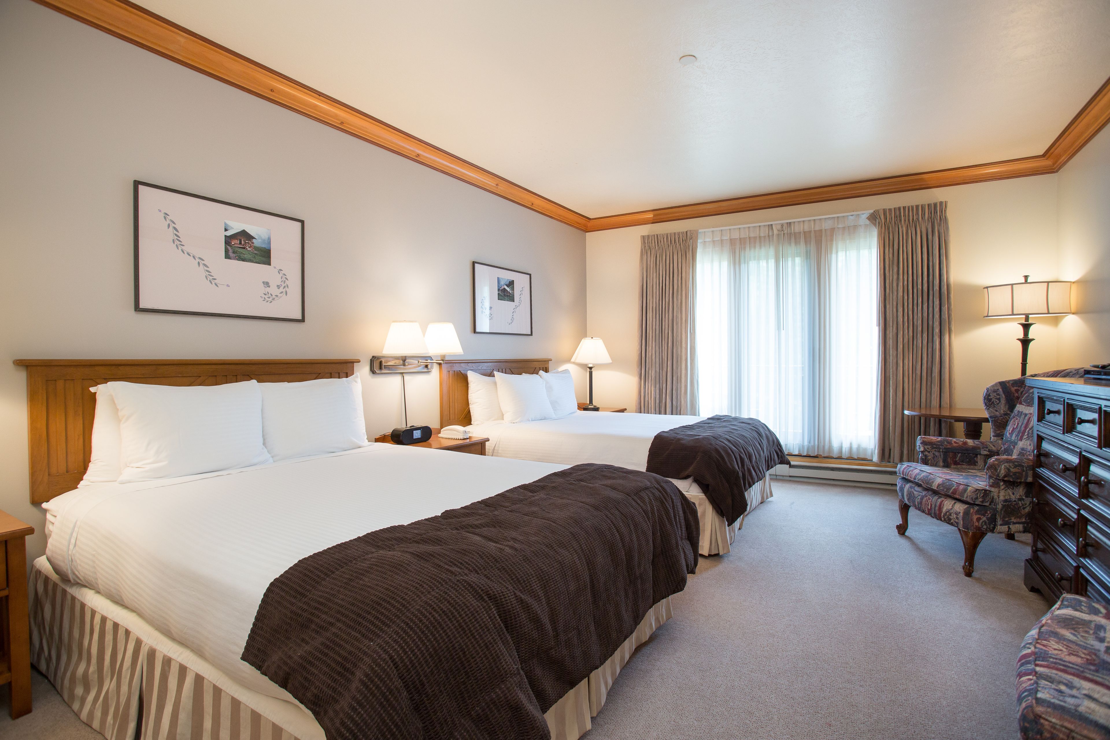 double queen, slope view | 1 bedroom, hypo-allergenic bedding, in-room safe, desk