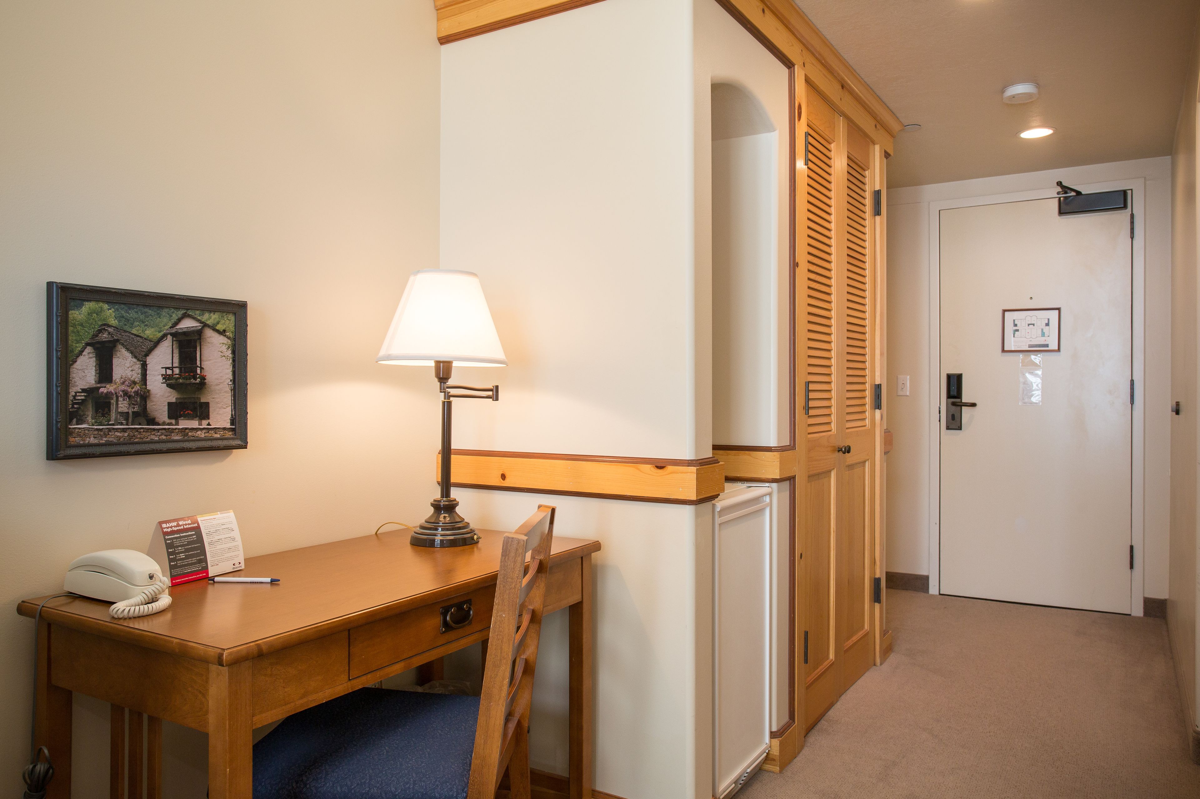 double queen, village view | living area | 37-inch flat-screen tv with cable channels, tv, dvd player