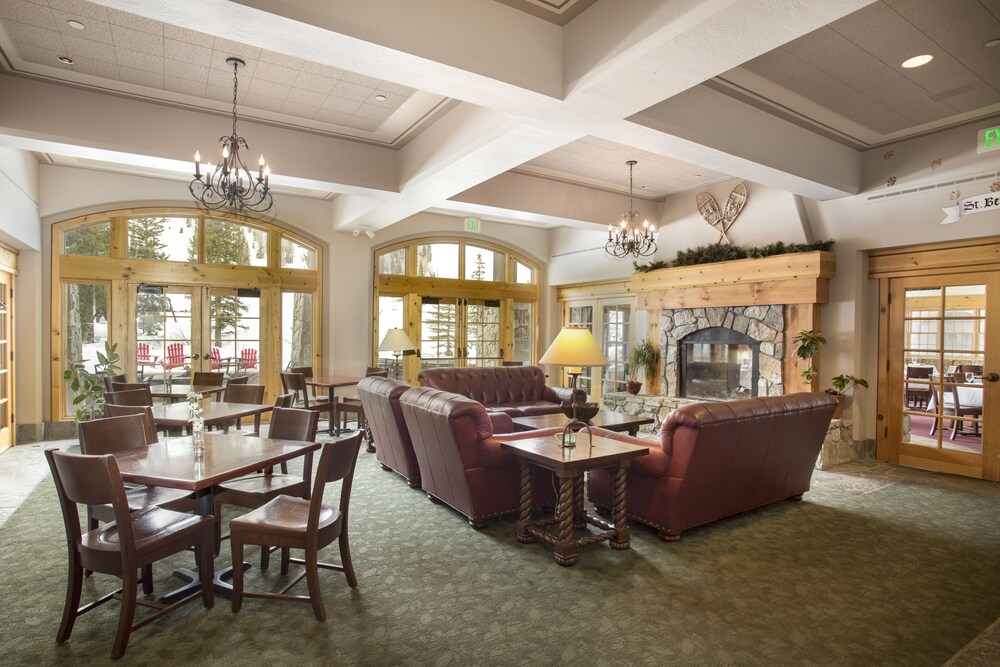 The Inn At Solitude by null