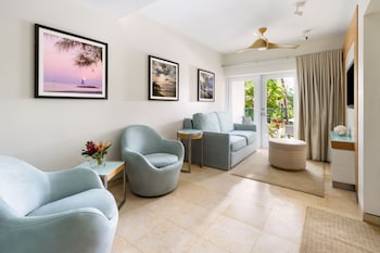 In-room television and other amenities at Santa Maria Suites