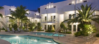 Santa Maria Suites