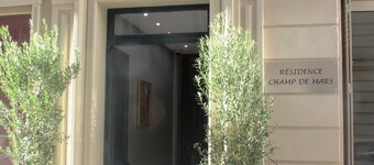 Residence Hoteliere Champ de Mars