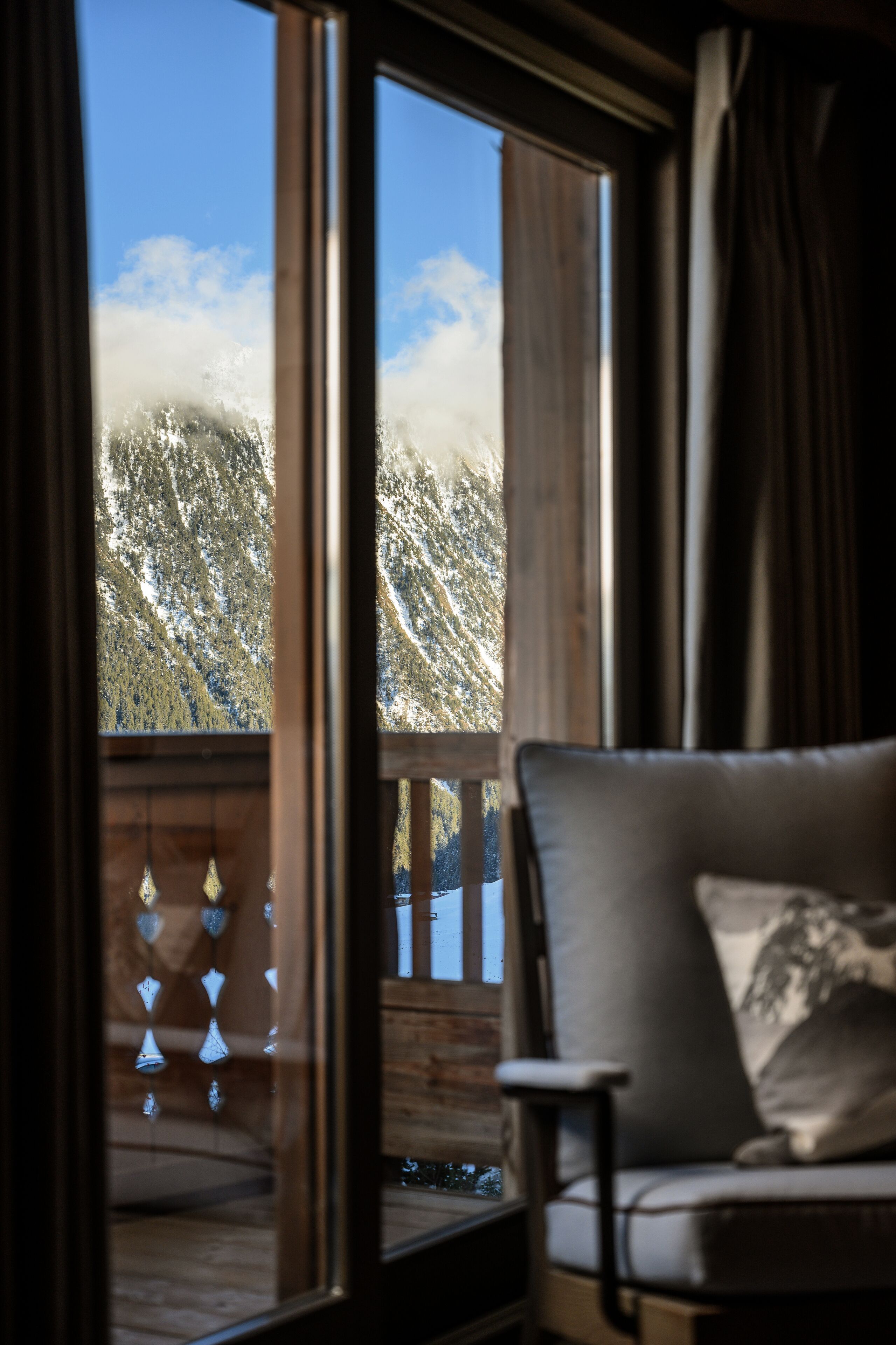 Five-Bedroom Prestige Penthouse | Utsikt mot bergen