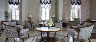 Grand Kadri Hotel