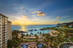 Private beach nearby, beach cabanas, sun loungers, beach towels