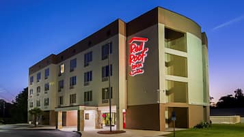 Deluxe Room, 2 Queen Beds, Non Smoking | Exterior