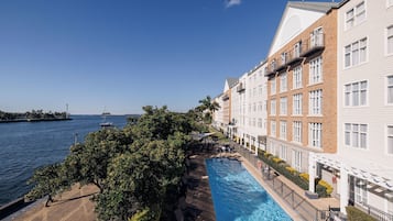 Outdoor pool, pool umbrellas, sun loungers