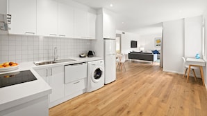 Leilighet, 2 soverom (with 2 Bathrooms) | Oppholdsområde