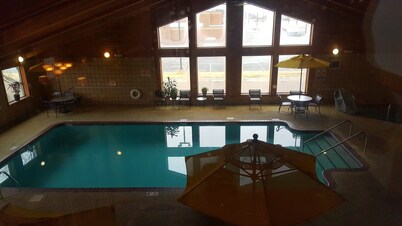 Holiday Inn Express Garden City East by IHG