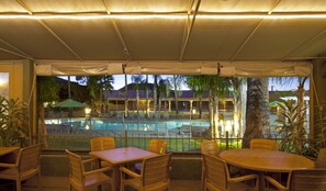 Desayuno buffet incluido todos los días