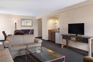 In-room safe, desk, laptop workspace, blackout drapes