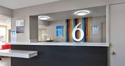 Motel 6 McDonough, GA
