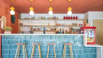Bar (in der Unterkunft)
