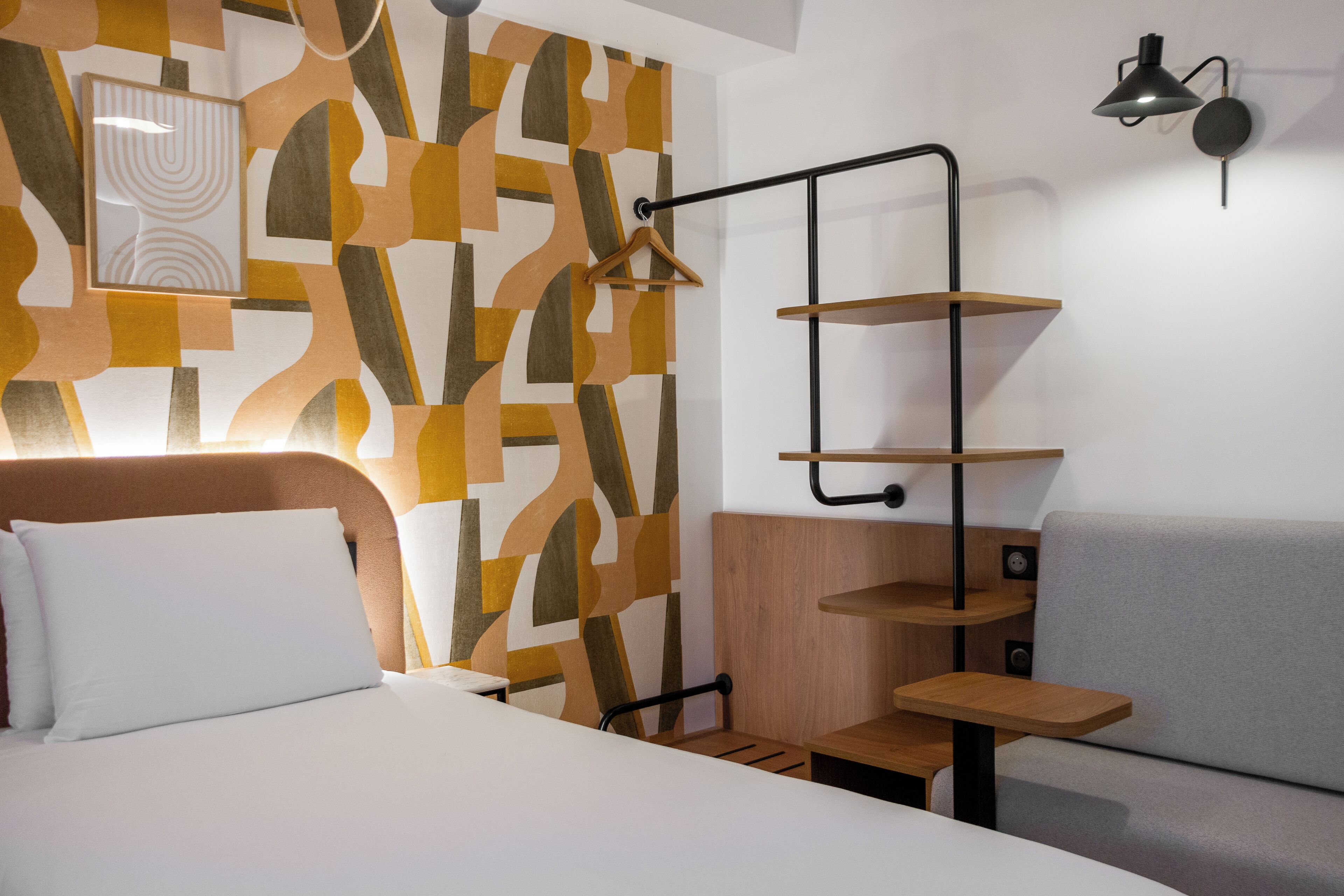 standard room, 1 double bed | memory-foam beds, individually decorated, individually furnished, desk