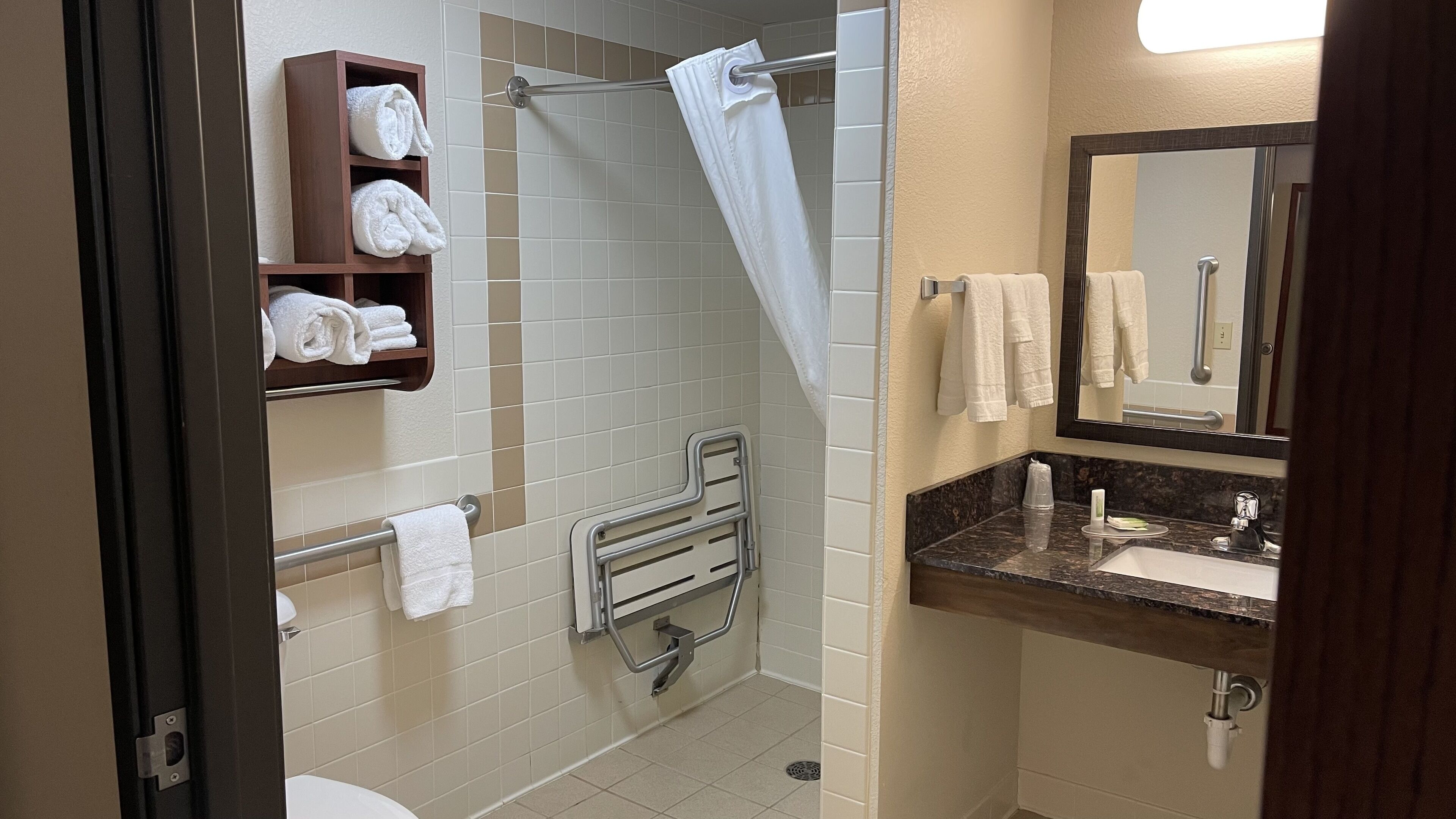 room, 2 queen beds, accessible, non smoking | bathroom | combined shower/bathtub, free toiletries, hair dryer, towels