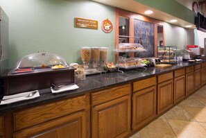 Free daily continental breakfast