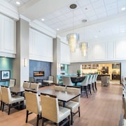 Hampton Inn & Suites by Hilton Toronto Airport