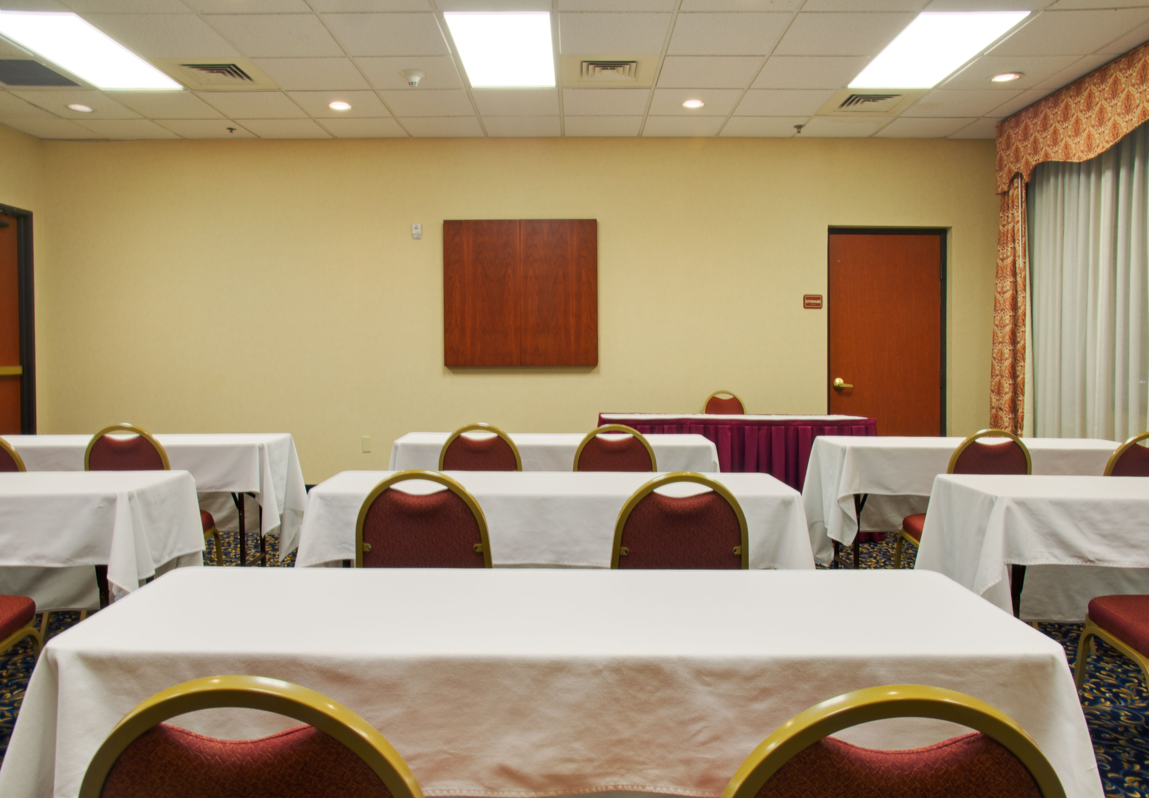 Foto - Holiday Inn Express & Suites Houston - Memorial Park Area by IHG