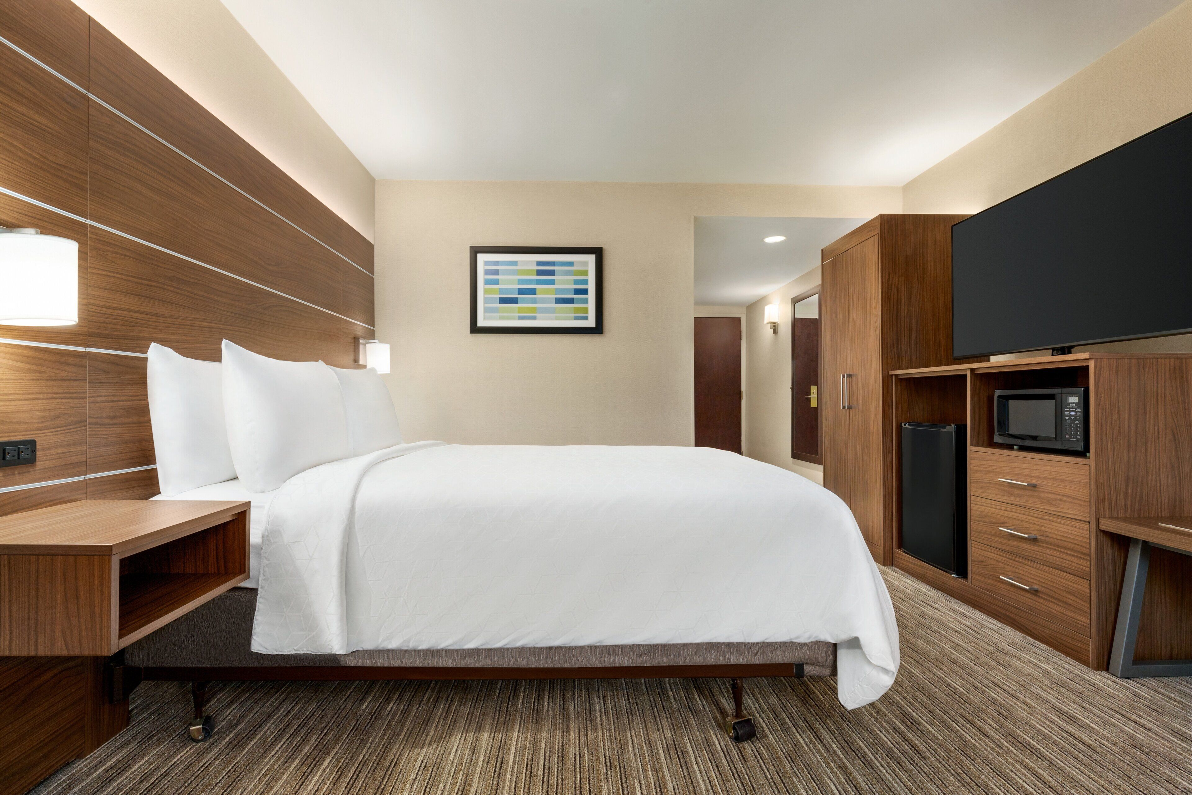 Photo - Holiday Inn Express & Suites Philadelphia - Mt Laurel by IHG