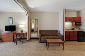 In-room safe, blackout drapes, iron/ironing board, cribs/infant beds