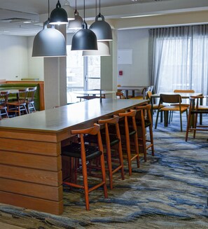 Interior - Fairfield Inn & Suites by Marriott Bend Downtown (Bend)