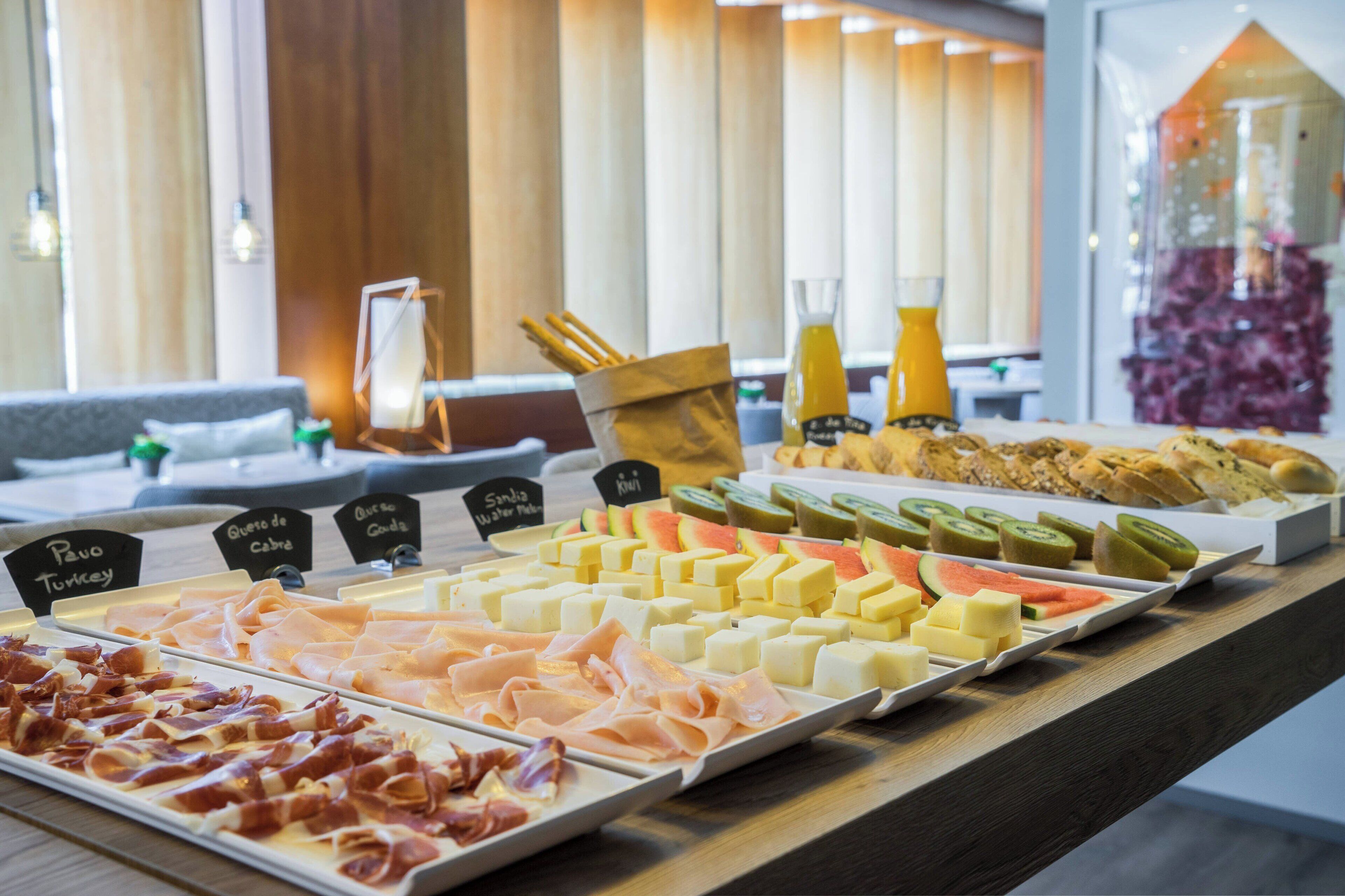 Dagelijks ontbijtbuffet (toeslag)