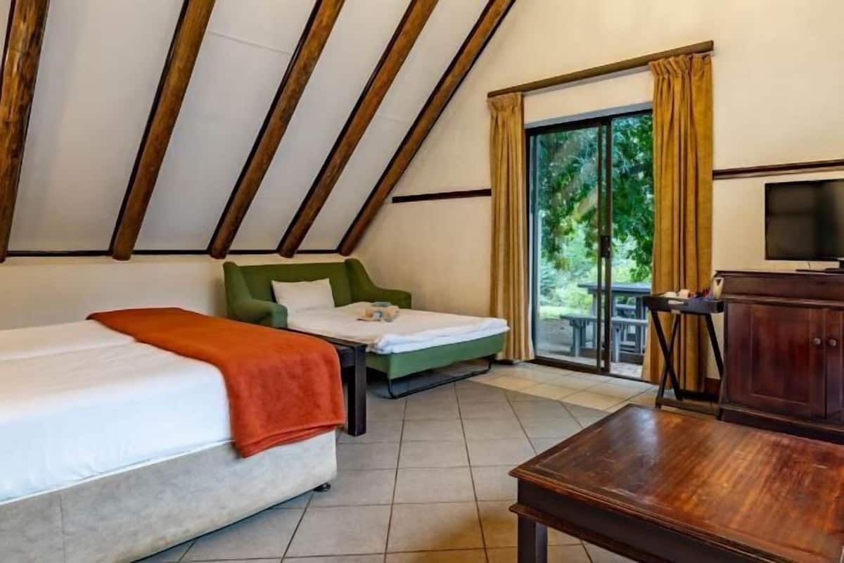 1 bedroom, minibar, in-room safe, individually decorated