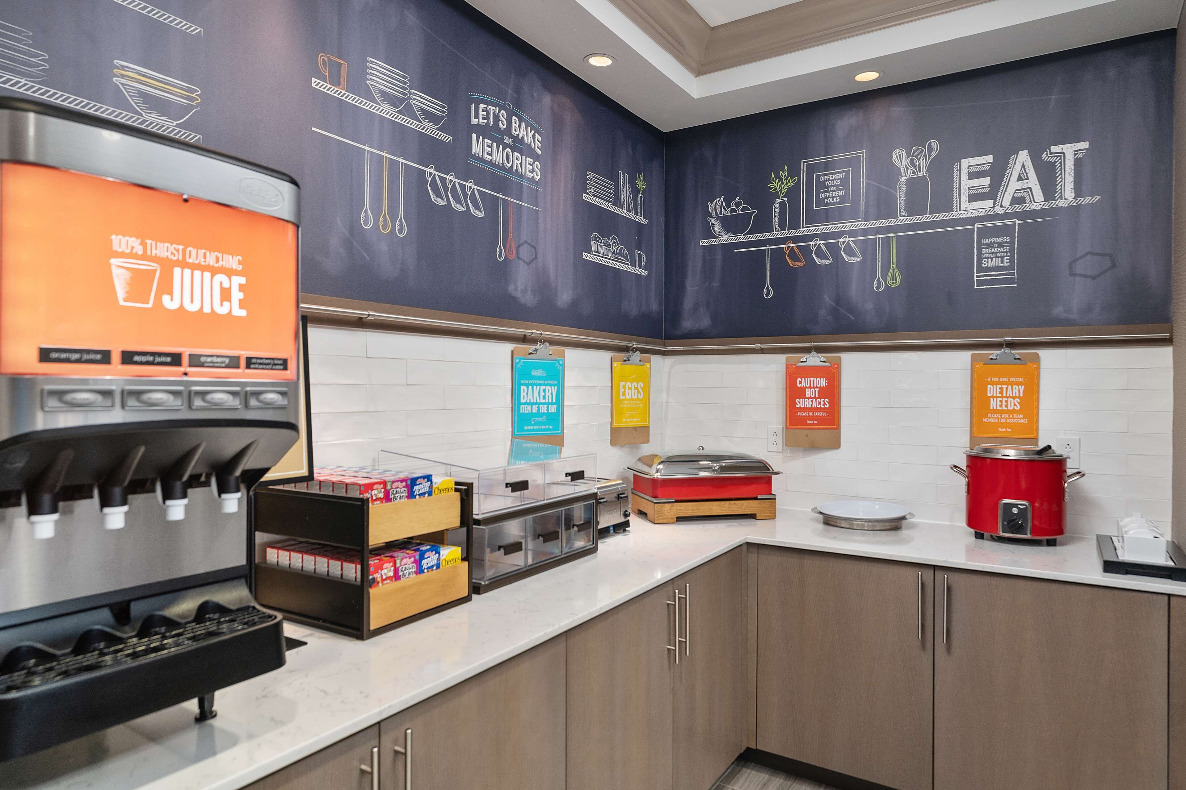 free daily continental breakfast