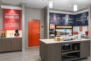 Free daily continental breakfast