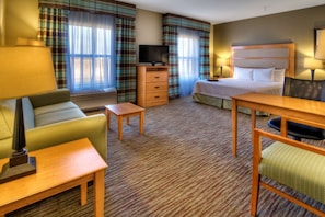 Suite, 1 King Bed, Non Smoking | Desk, iron/ironing board, free WiFi, bed sheets