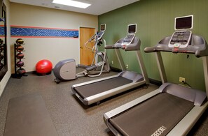 Fitness facility - Hampton Inn & Suites Kalamazoo - Oshtemo (Kalamazoo)