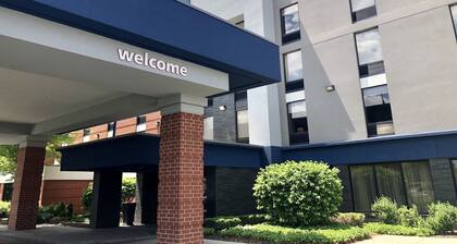 Hampton Inn McHenry