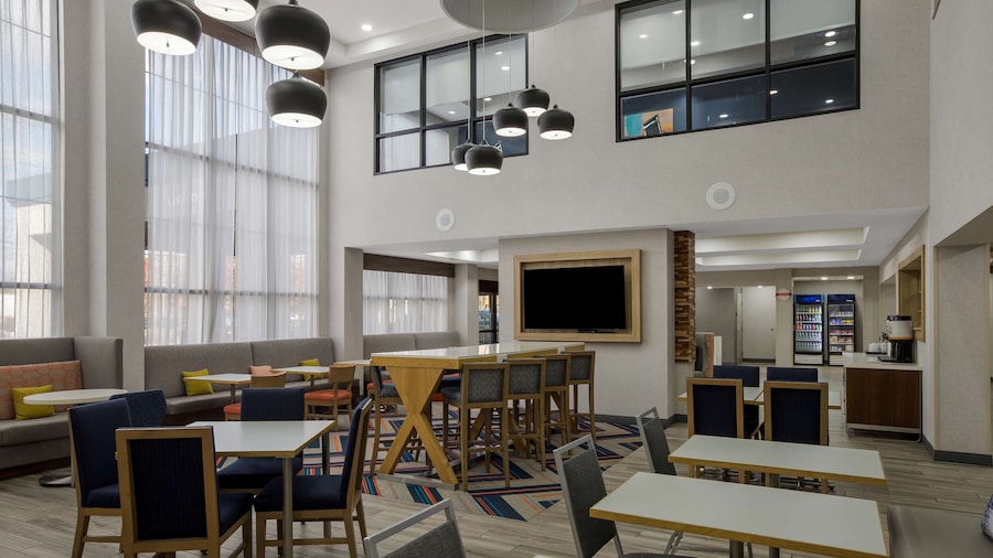 Hampton Inn Linden