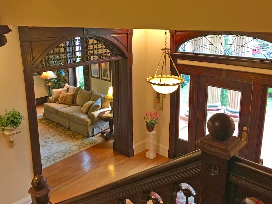 Kiến trúc tòa nhà