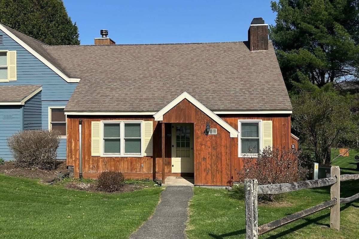 Condo, 2 Bedrooms | 3 bilik tidur, seterika/papan seterika, Wi-fi, cadar katil