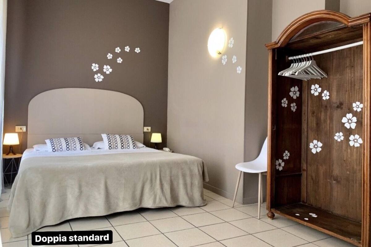 Down comforters, in-room safe, free cribs/infant beds, free WiFi