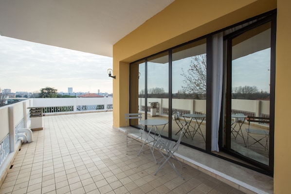 Terassi/patio