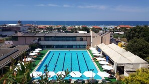 Aerial view - Dune Hotel & RTA Boschetto Holiday (Camaiore)