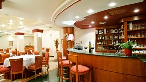 Unclassified image, 3 of 100, button - PHI Hotel Hortensis (Cannara)