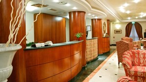 Unclassified image, 4 of 100, button - PHI Hotel Hortensis (Cannara)