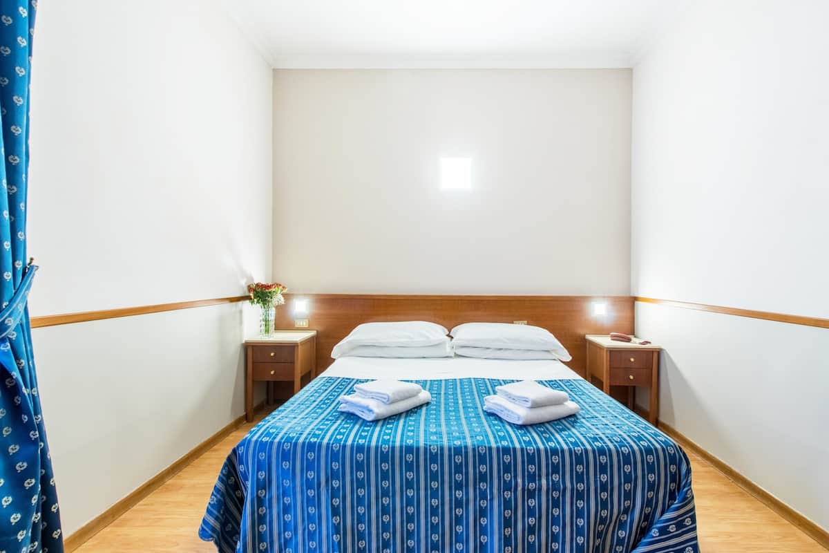 In-room safe, desk, blackout curtains, free WiFi