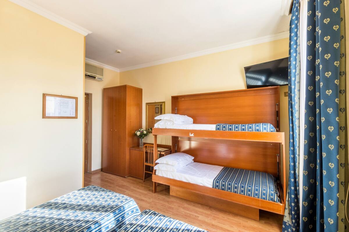 In-room safe, desk, blackout curtains, free WiFi