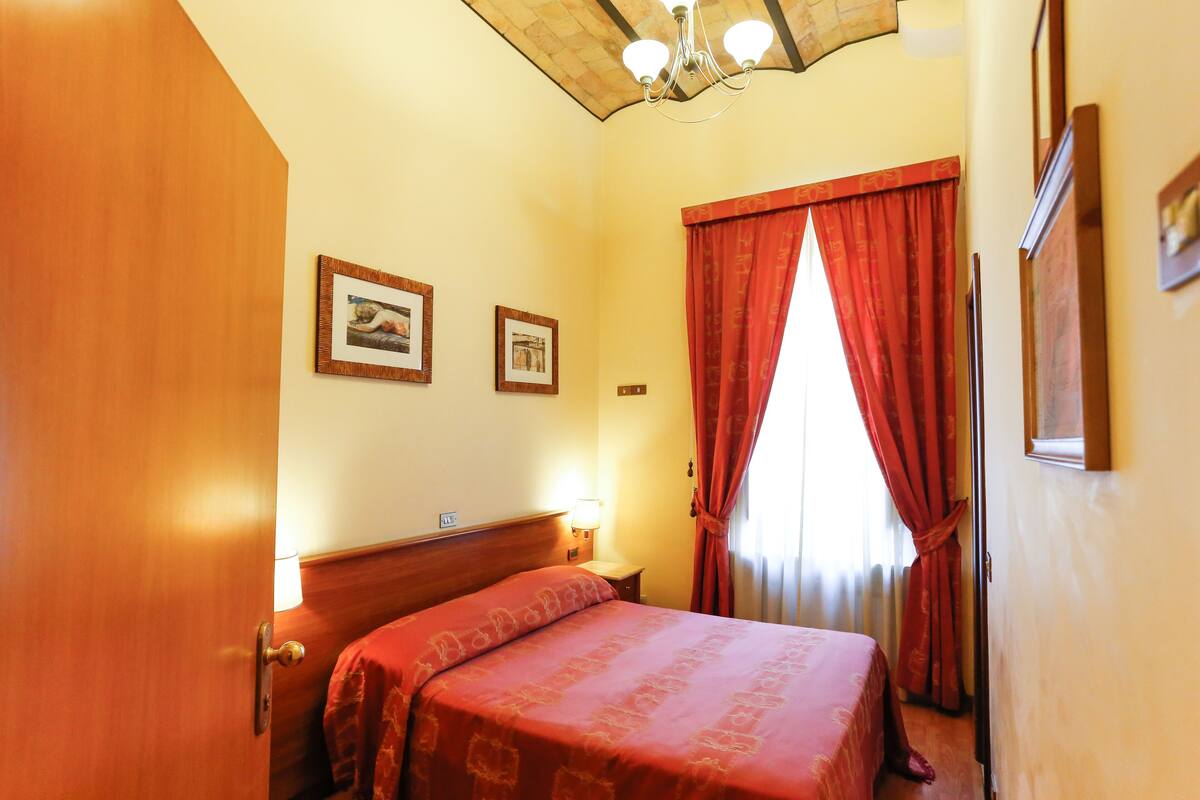 In-room safe, desk, blackout curtains, free WiFi