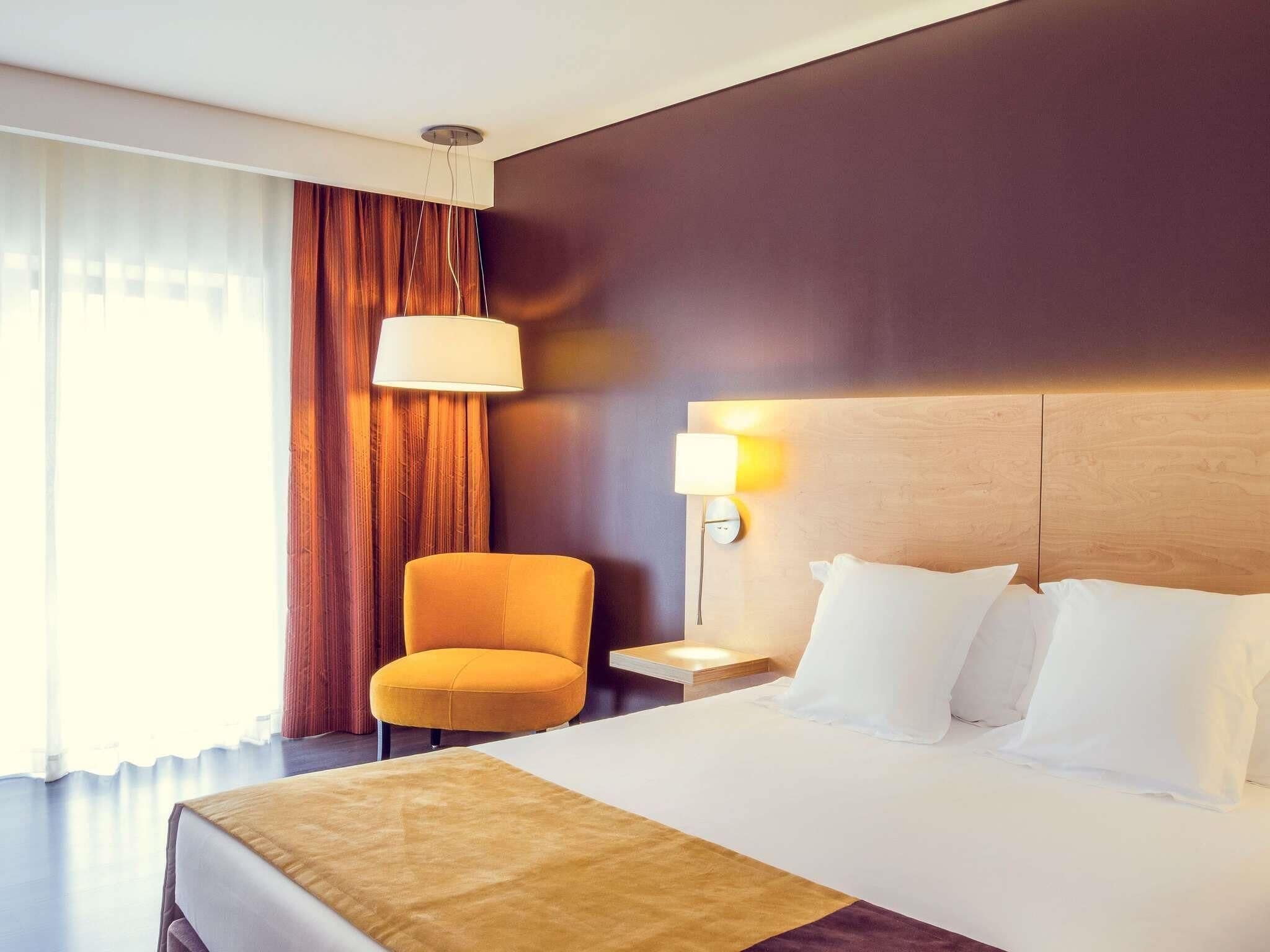 Minibar, in-room safe, desk, soundproofing