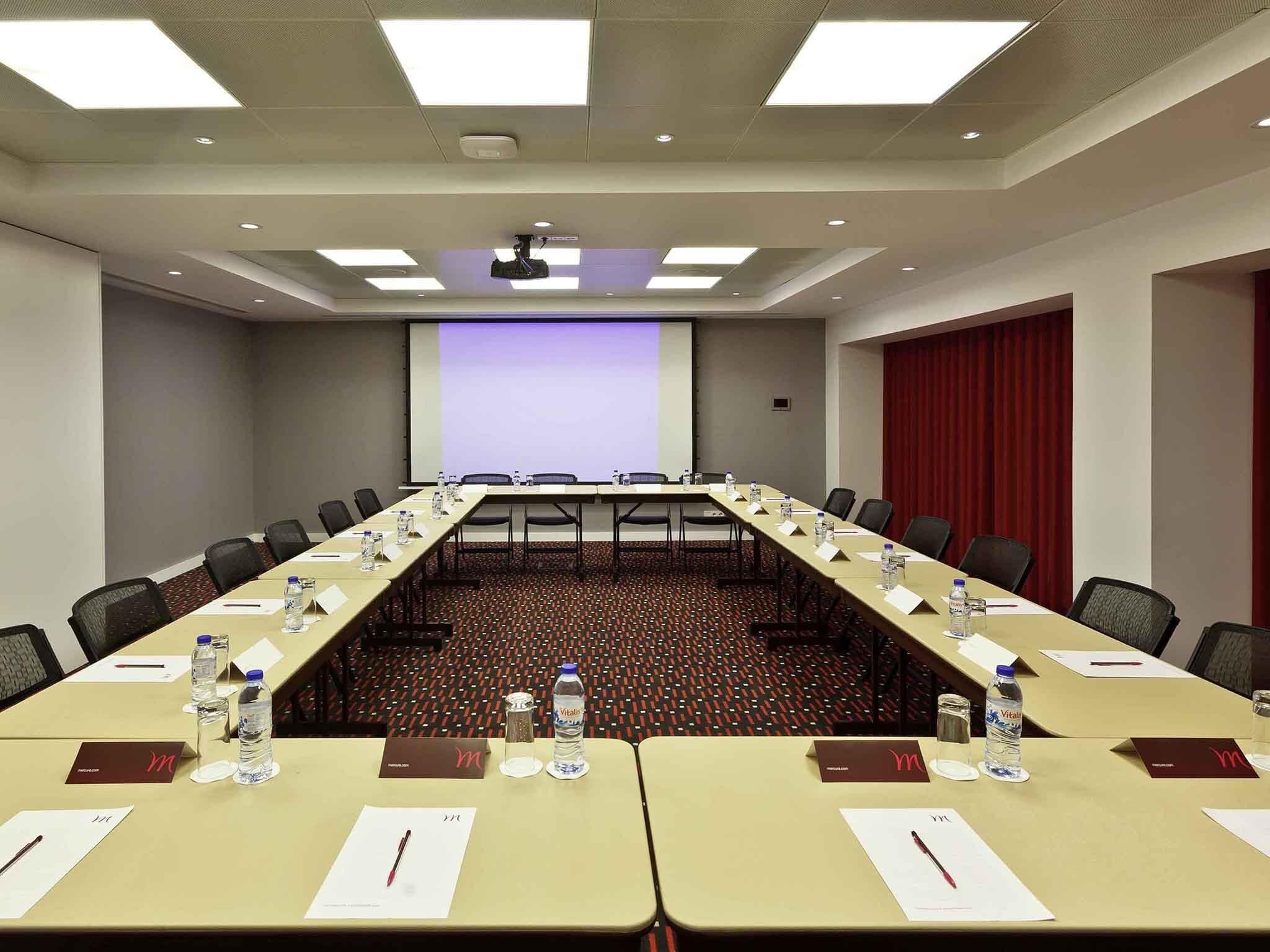 Business centre