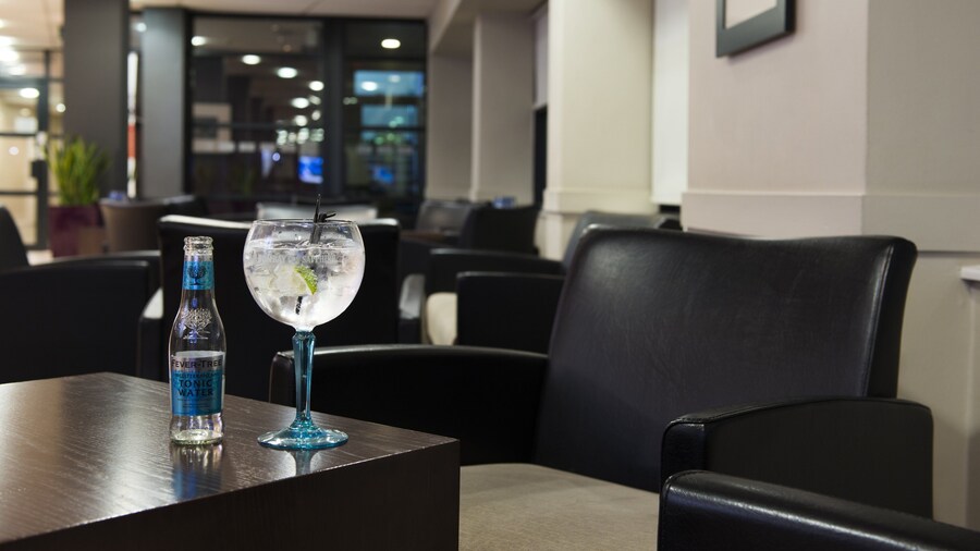 Holiday Inn Express Swansea - East by IHG