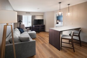 1 bedroom, premium bedding, down duvets, pillow-top beds