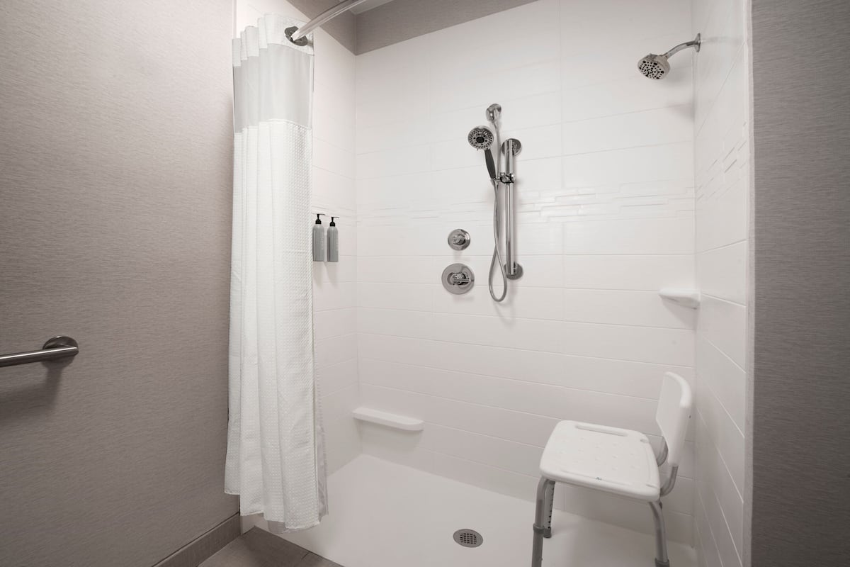 1 bedroom, premium bedding, down duvets, pillow-top beds