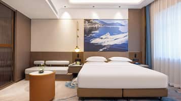 Ocean Deluxe King size Bedroom | 1 bedroom, premium bedding, down duvets, pillow-top beds